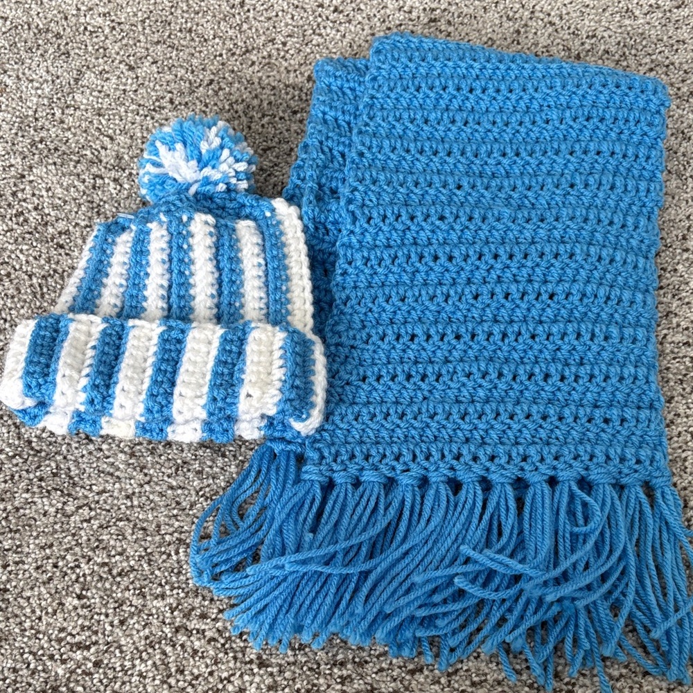 Cozy Striped Blue and White Kids Hat and Scarf Set